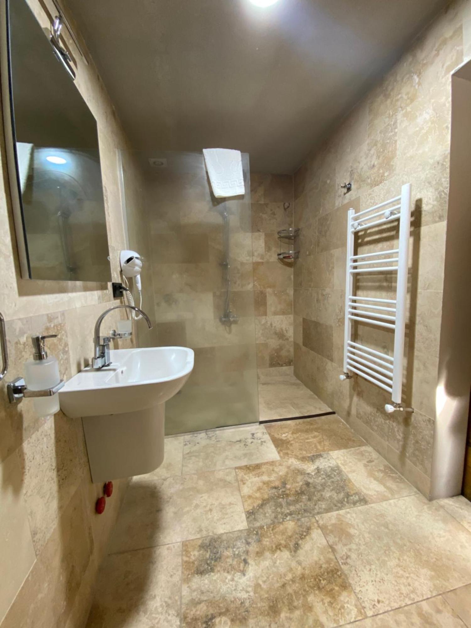 Adventure Inn Cappadocia 괴레메 외부 사진