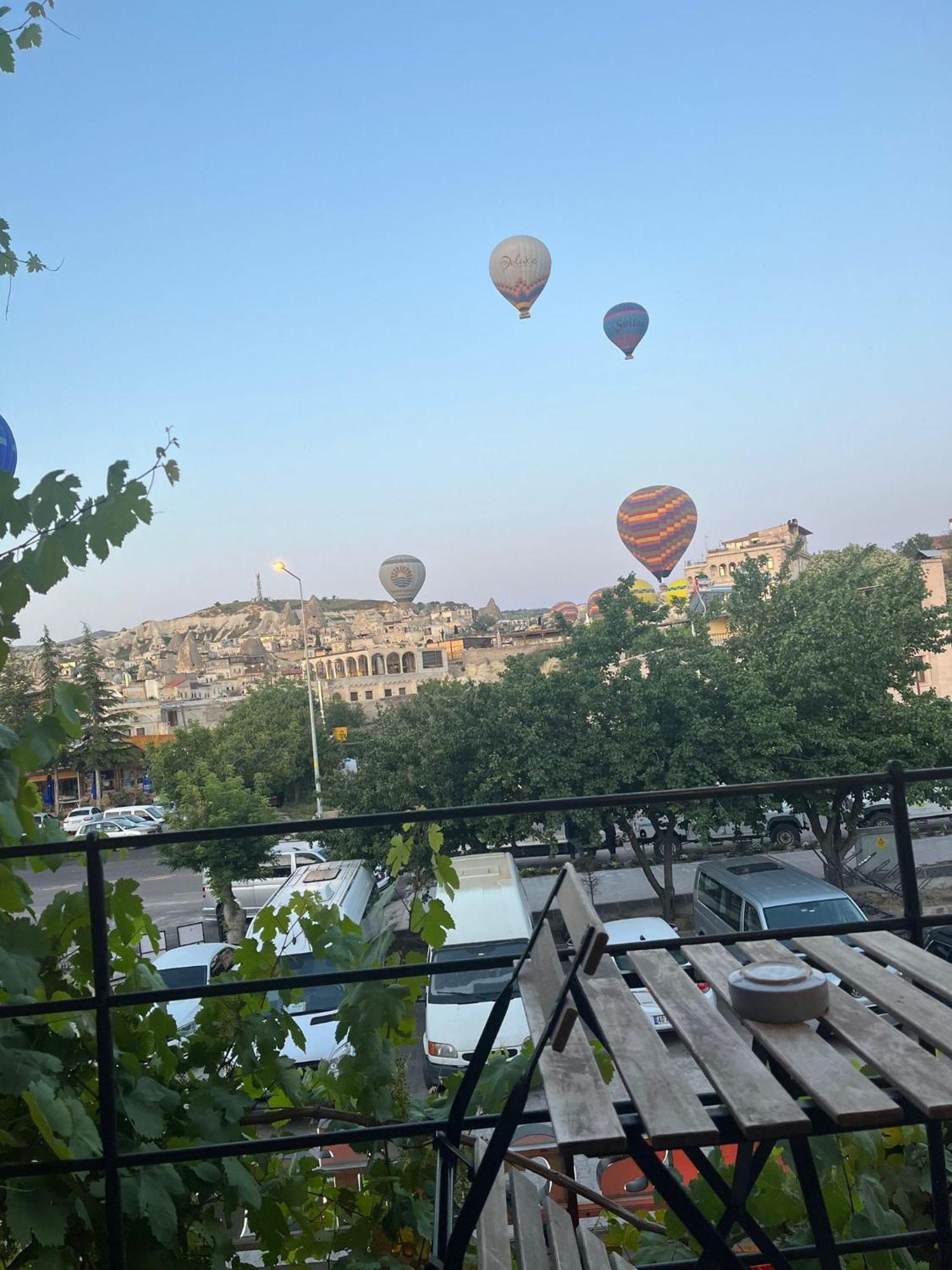 Adventure Inn Cappadocia 괴레메 외부 사진